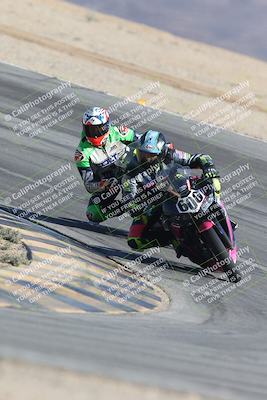 media/Sep-20-2025-Race Pace (Sat) [[d4e1b33f4d]]/Non Verified/Turn 10 (10am)/